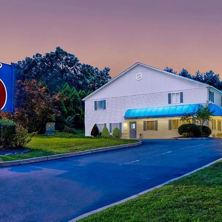 Motel 6 Bethel, Ct - Danbury Экстерьер фото